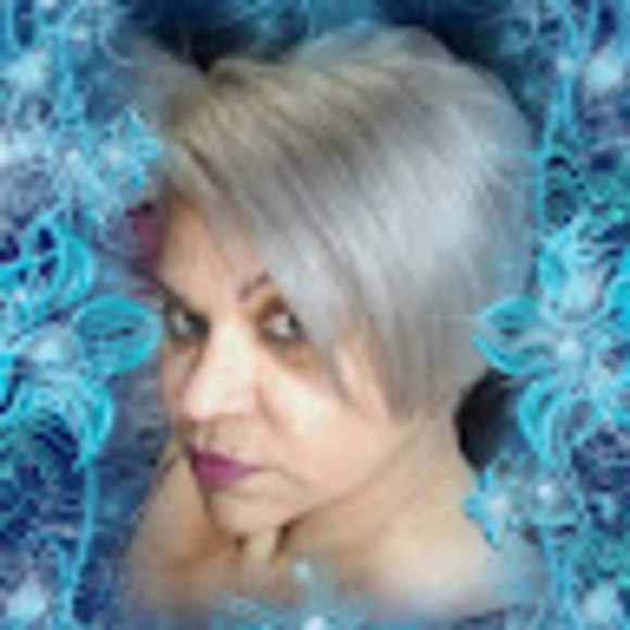 Jocelyn Alvarado - Poshmark Profile Picture of Jocelyn Alvarado (@alvaradoblanco) on Poshmark