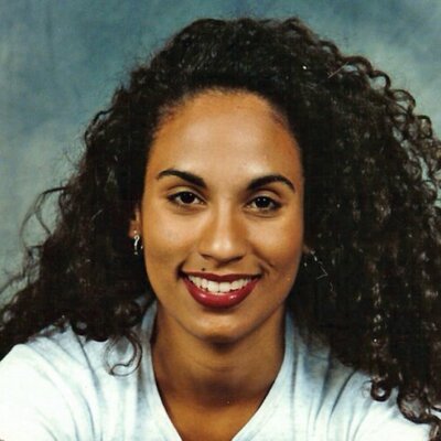 Profile Picture of Frances Haddock (@wellnesschik) on Twitter