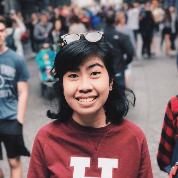 Profile Picture of Andhyta Utami (@afutami) on Poshmark