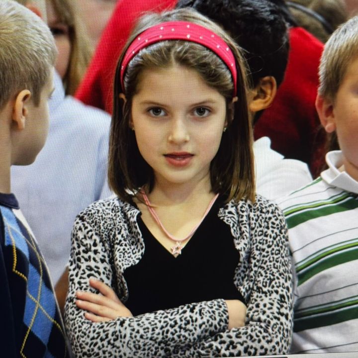 Profile Picture of MERE (@meredithbocan) on Tiktok