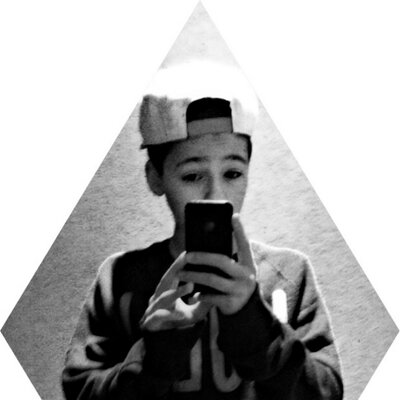 Profile Picture of Alex Busse (@11prince_alexis) on Twitter