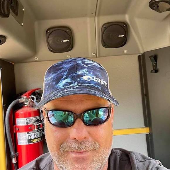 Profile Picture of Chad Sweat (@chadsweat) on Poshmark