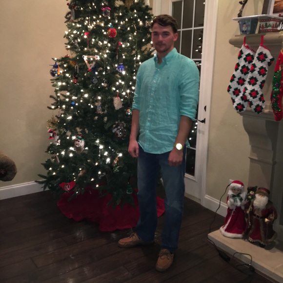 Profile Picture of David Haun (@daviddhaun) on Poshmark