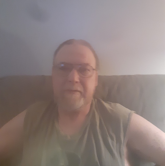 Profile Picture of Kevin Floyd (@floydkevin839) on Poshmark