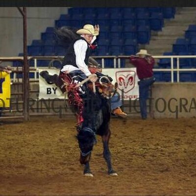 Profile Picture of Adam Carrier (@acarrier44) on Twitter