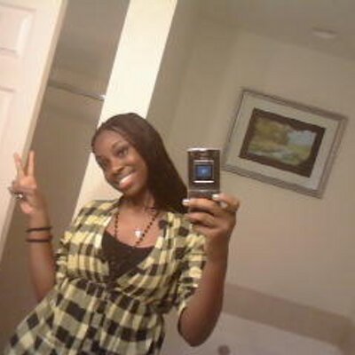 Profile Picture of Victoria Joseph (@B3autyQU33n16) on Twitter