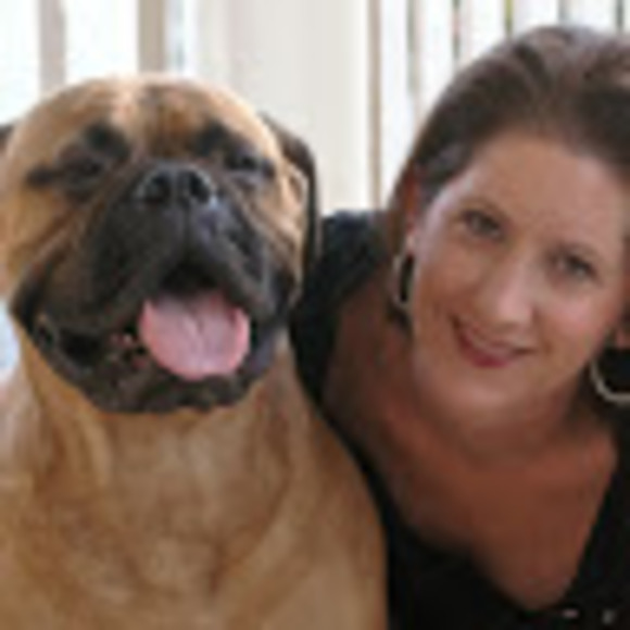 Profile Picture of Sheri Lenyk (@salenyk) on Poshmark