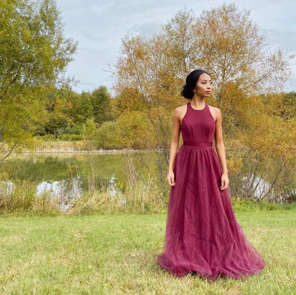 Profile Picture of Caitlin Berdijo (@berdcat) on Poshmark