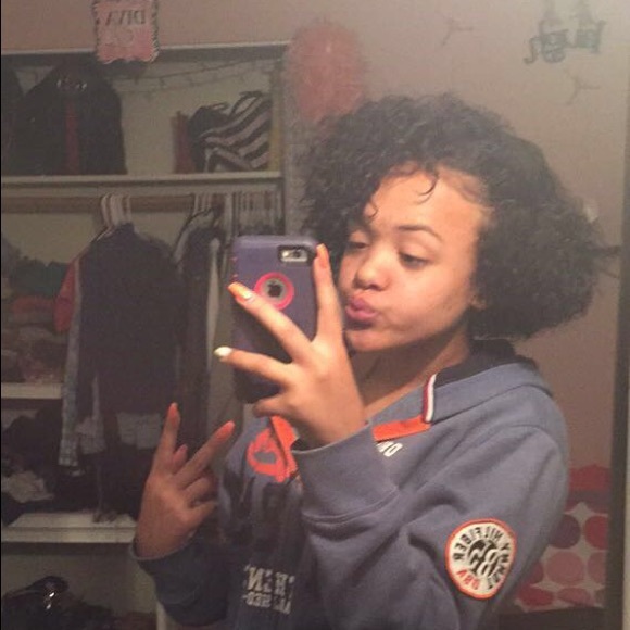 Profile Picture of Dymond Cannata (@dymond1433) on Poshmark