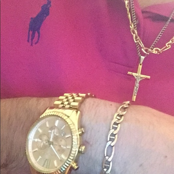 Profile Picture of Andrew Kinard (@alldayak2311) on Poshmark