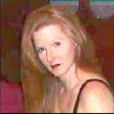 Profile Picture of Lorna Butts (@lornabutts) on Twitter