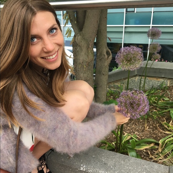 Hannah Strassburger - Poshmark Profile Picture of Hannah Strassburger (@bohobean) on Poshmark