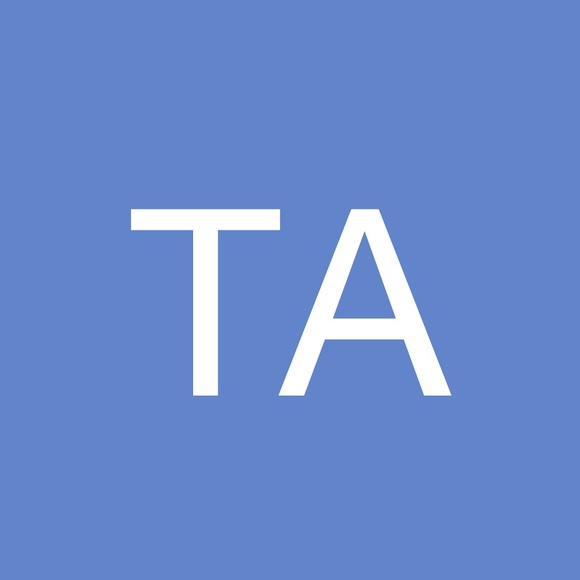 Profile Picture of Tanya Andersen (@twiinmom2019) on Poshmark