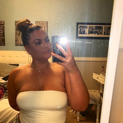 Emma Saxton - Twitter Profile Picture of Emma Saxton (@EmmaSaxton8) on Twitter