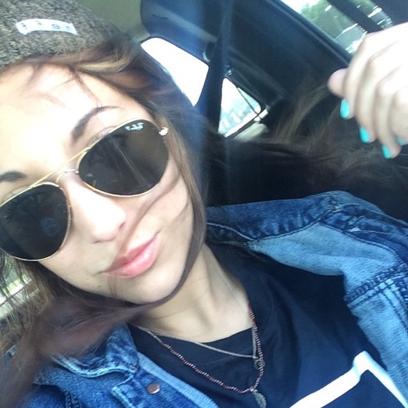 Profile Picture of Nicole Korytko (@nlk12) on Poshmark