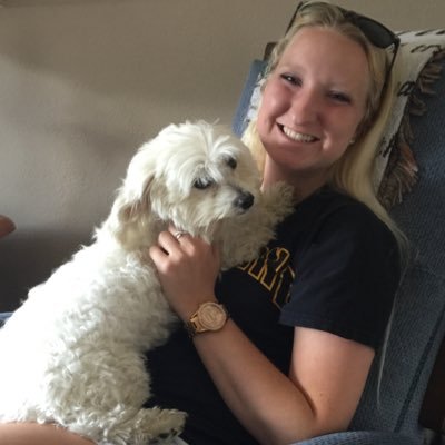 Profile Picture of Tara Kline (@tarakline24) on Twitter