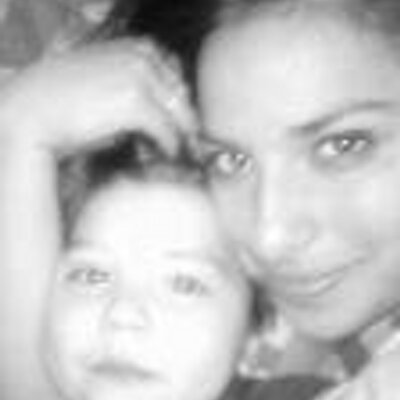 Profile Picture of Elizabeth Esquivel (@NitaEly) on Twitter