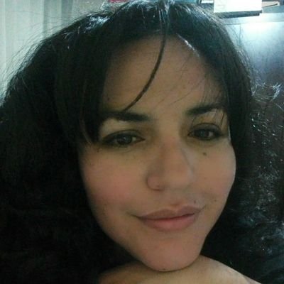 Profile Picture of Carla Zegarra (@liz_zegarra) on Twitter