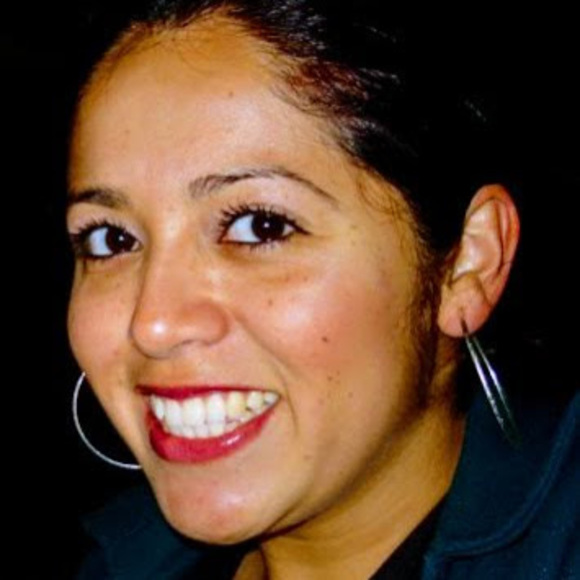 Profile Picture of Iris Caballero (@caballeroi1983) on Poshmark