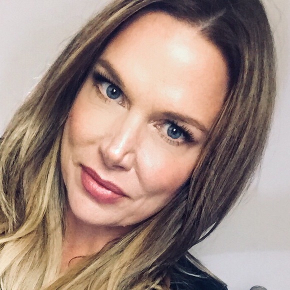 Profile Picture of Tonya Marsyla (@tmarsyla70) on Poshmark