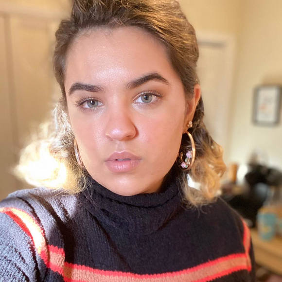 Profile Picture of Rhianna isabella Mauro (@rhibellam) on Poshmark