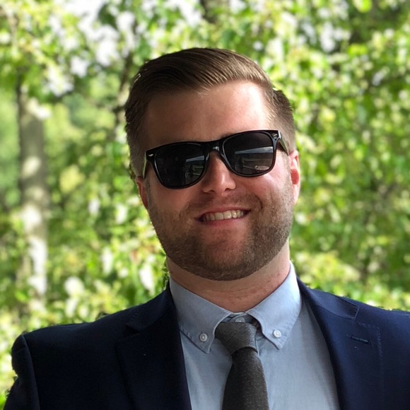 Profile Picture of Ian Kelly (@ikelly27) on Poshmark