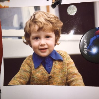 Profile Picture of William Hague (@BigBillHague) on Twitter