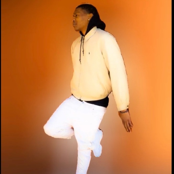 Profile Picture of Rich Martin (@newmoney222) on Poshmark