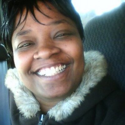 Profile Picture of Deborah Minter (@MissLeo1973) on Twitter