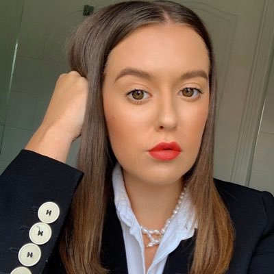 Profile Picture of Alice Hobbs (@_alicehobbs) on Twitter