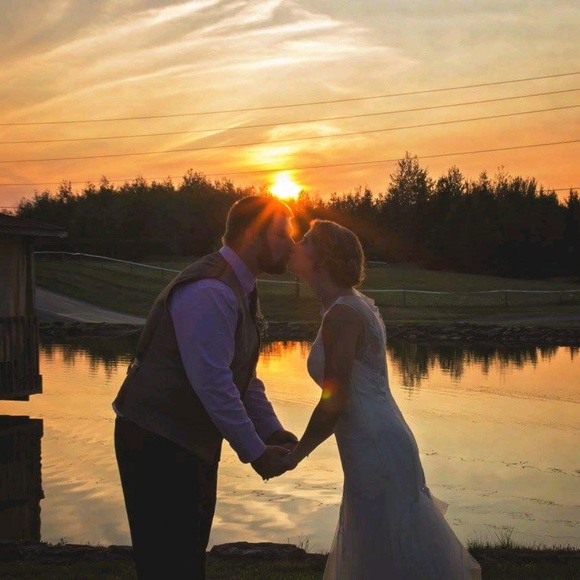 Profile Picture of Kelcey Wasicki (@kelceywasicki) on Poshmark