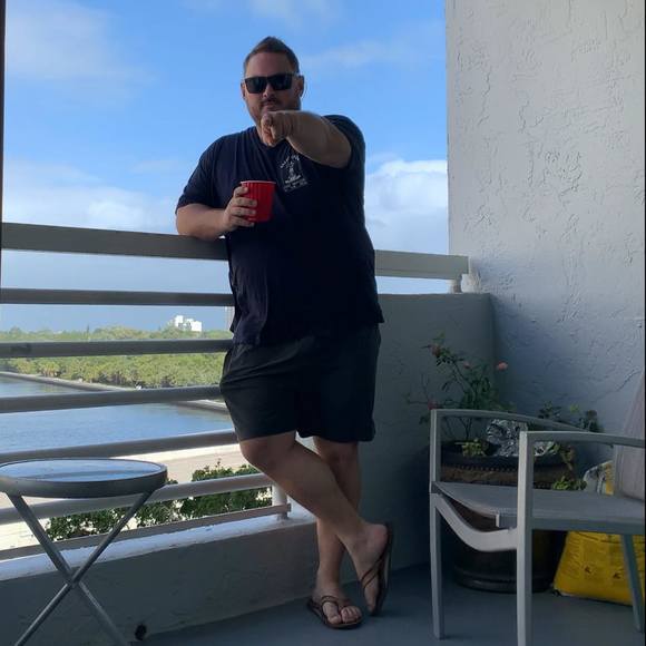 Profile Picture of Derek Gould (@dbgould) on Poshmark