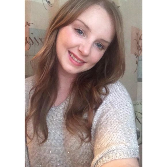 Profile Picture of Tabatha Prouse (@tabathaprouse) on Poshmark