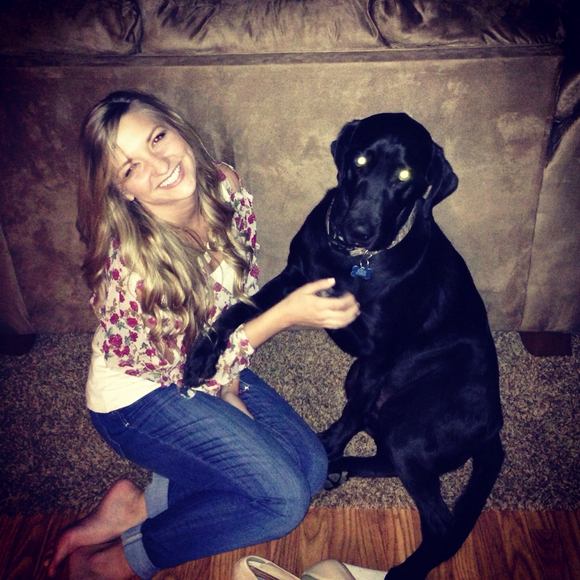 Profile Picture of Skyler Cook (@skyycook) on Poshmark