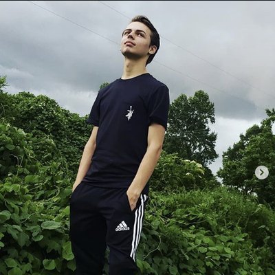 Profile Picture of Matthew Holsclaw (@HolsclawMatthew) on Twitter