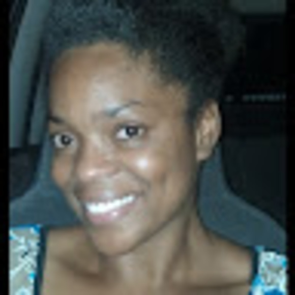 Taneke Anderson - Poshmark Profile Picture of Taneke Anderson (@tanekeanderson) on Poshmark