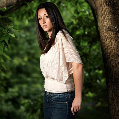 Profile Picture of Lynda Hutchins (@24Hutchins) on Twitter
