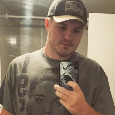 Profile Picture of Nathan Saylor (@nathansaylor12) on Twitter