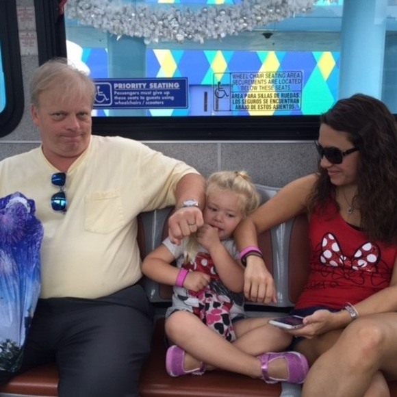 Profile Picture of Joshua Hargens (@joshuahargens) on Poshmark