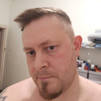 Profile Picture of Kevin Floyd (@Kevinfloyd4) on Twitter