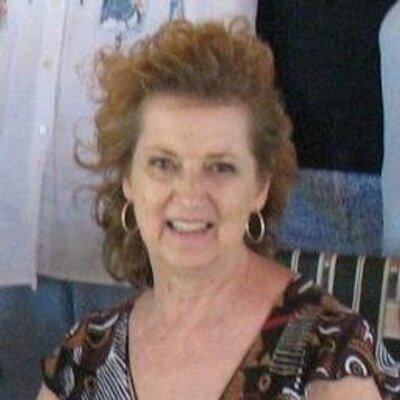 Profile Picture of Nancy E. Manly (@NancyEManly) on Twitter