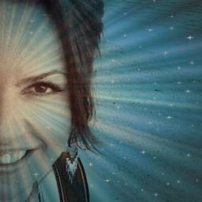 Profile Picture of Denisa (@cunely) on Twitter