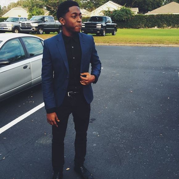 Nicholas Christopher - Poshmark Profile Picture of Nicholas Christopher (@nickcp2mar) on Poshmark