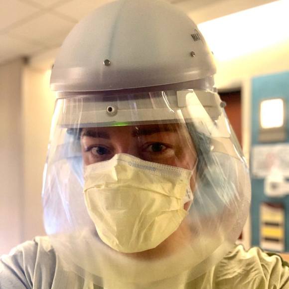 Profile Picture of Erica Eckroth (@eeckroth) on Poshmark