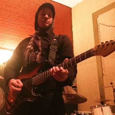 Profile Picture of Ryan (@RonaldBraygan) on Twitter