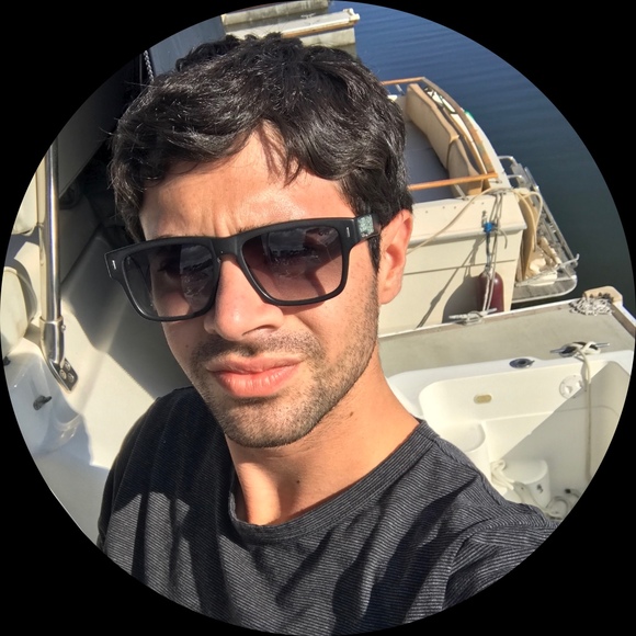 Profile Picture of Steven Del haro (@sedelharo77) on Poshmark