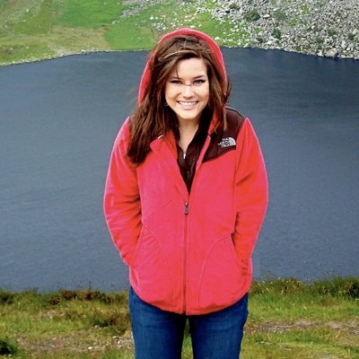 Profile Picture of Jenn G Smith (@JennGriss) on Twitter