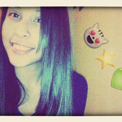 Profile Picture of Chloe (@chloe_calvillo) on Twitter