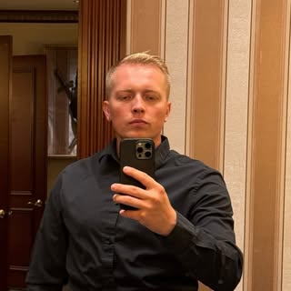 Profile Picture of Michael Petrov (@michaelpetrov) on Instagram