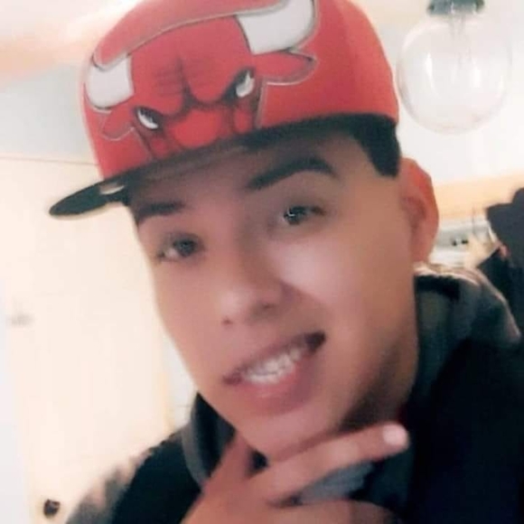 Profile Picture of Marsha Campos (@marshacampos) on Poshmark